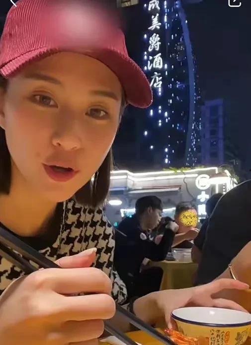 娱乐吃瓜旗下艺人是谁